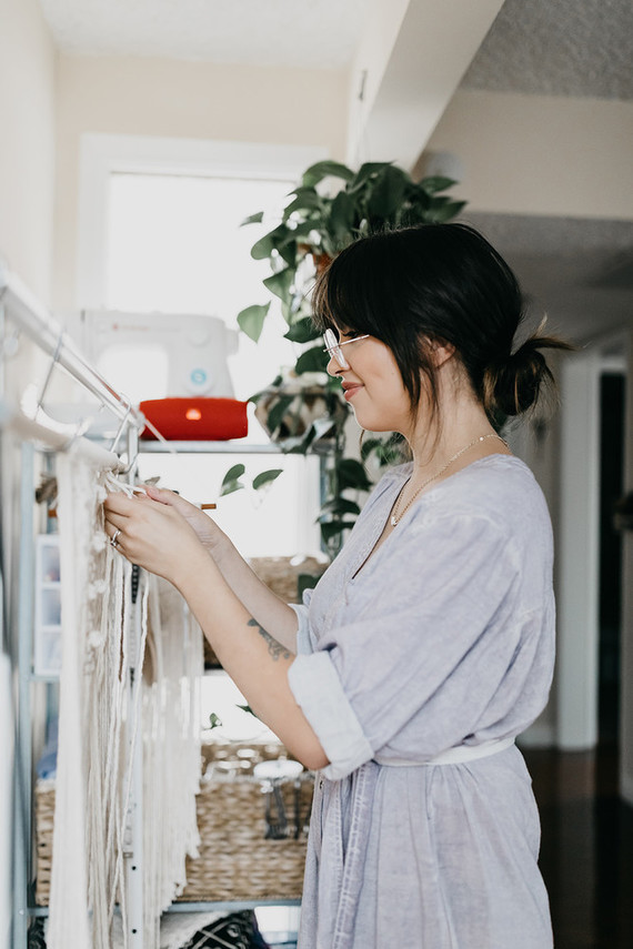 At home family session with macrame artist Judah Co.