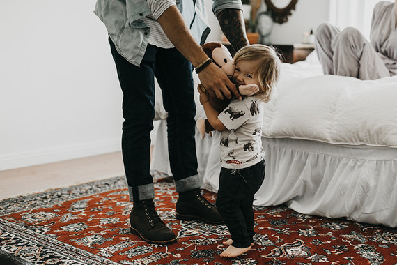 At home family session with macrame artist Judah Co.