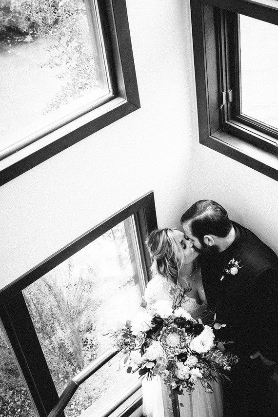 Moody rainy Topanga Canyon wedding at the 1909