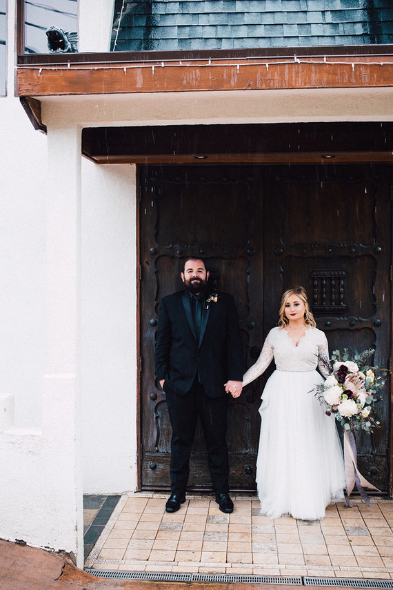Moody rainy Topanga Canyon wedding at the 1909