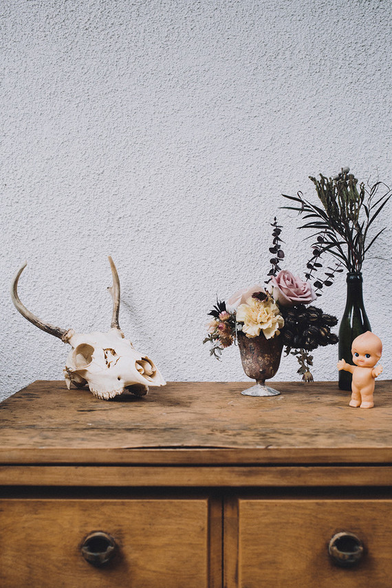 cow skull wedding decor