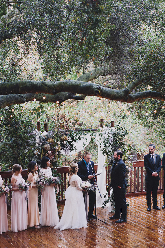Moody rainy Topanga Canyon wedding at the 1909