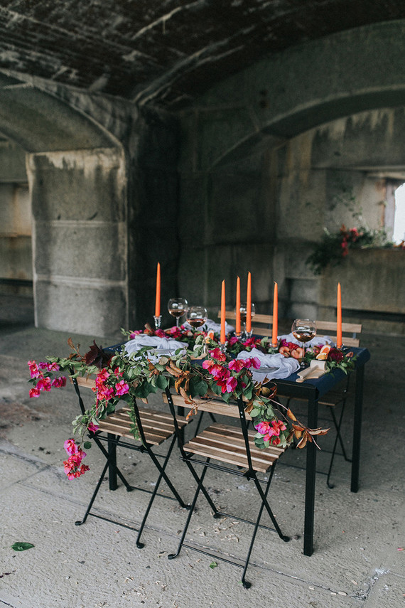 moody fall tablescape ideas