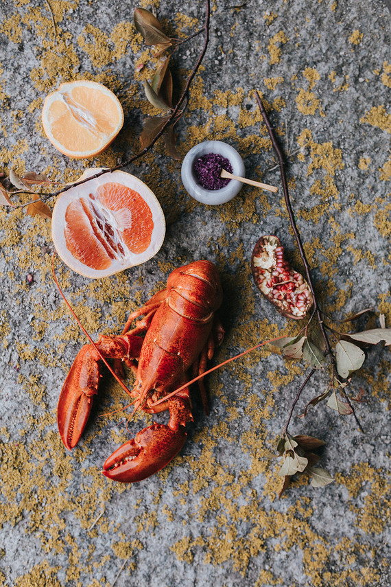 moody fall tablescape ideas