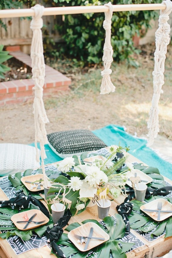 Jungle themed first birthday party ideas