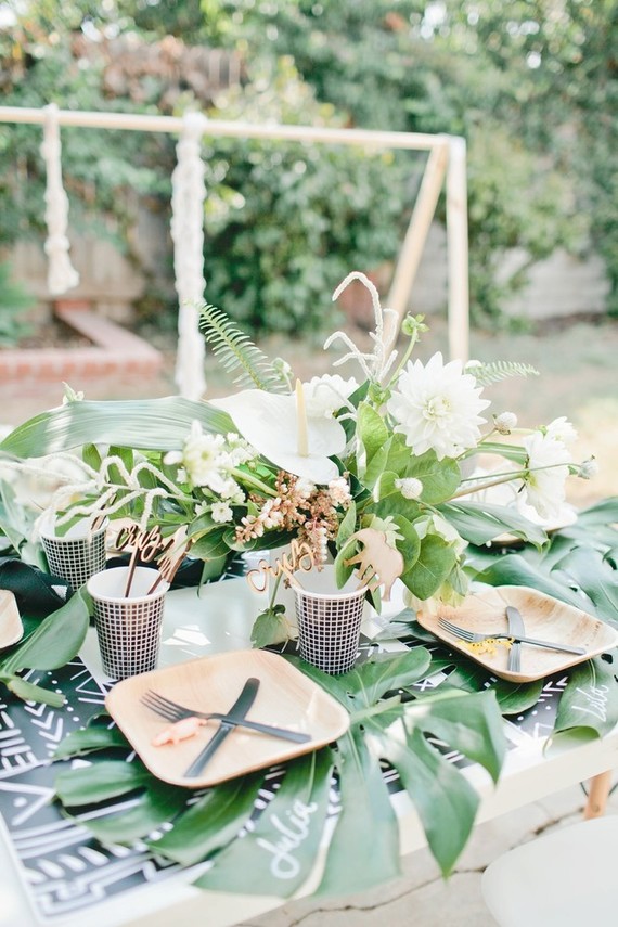 Jungle themed first birthday party ideas
