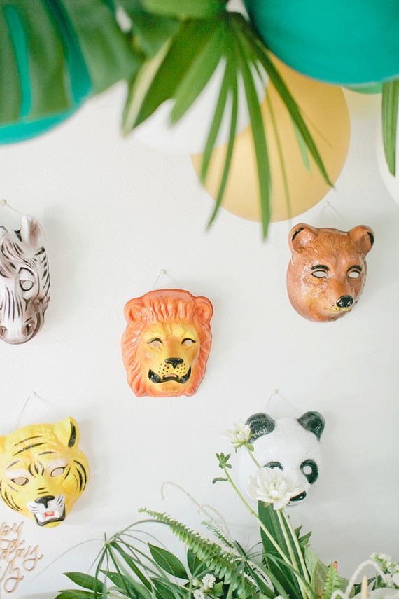 Jungle themed first birthday party ideas