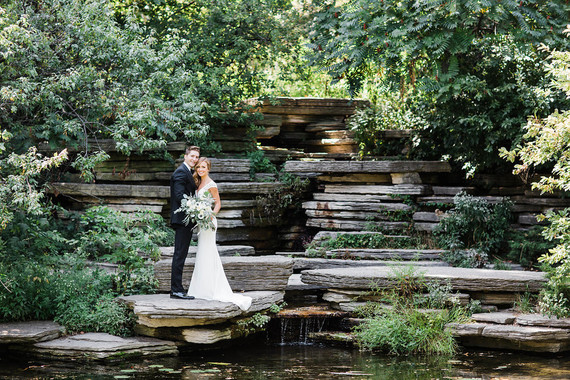 Classic chicago wedding at A New Leaf