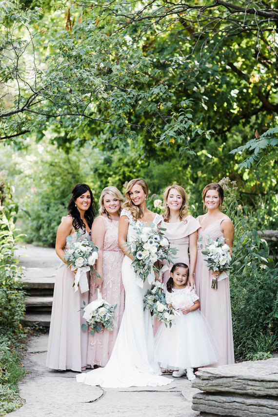 Classic chicago wedding at A New Leaf