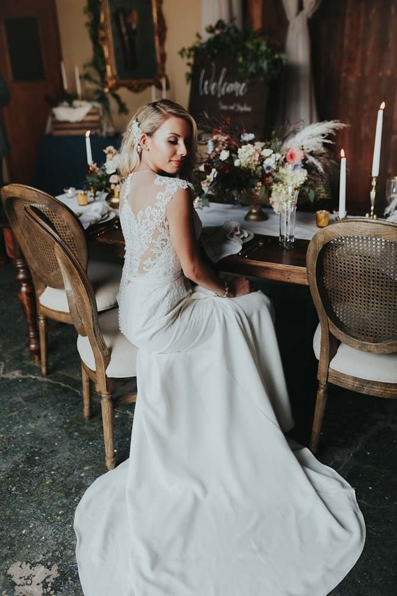 Romantic fall wedding inspiration at The Foundry in Nashville