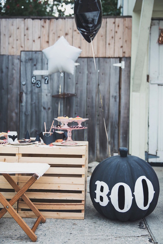 Pink halloween party ideas Inspiration