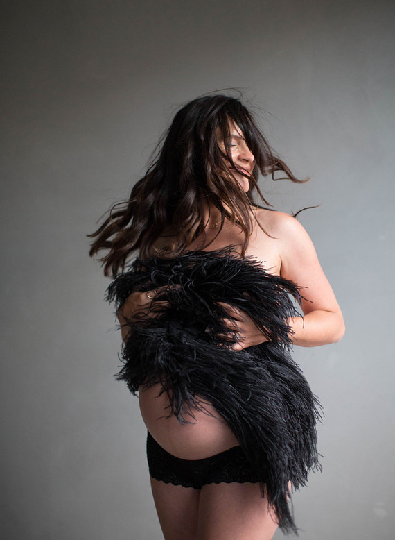 Amanda's maternity photos by Elizabeth Messina