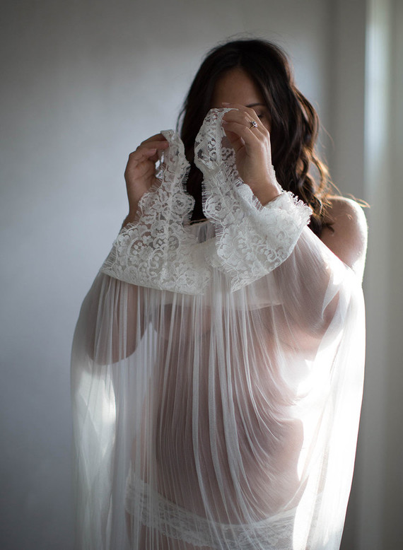 Amanda's maternity photos by Elizabeth Messina