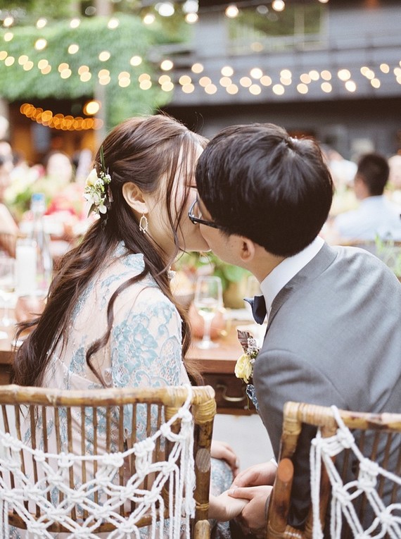 romantic fall wintery wedding in Washington state