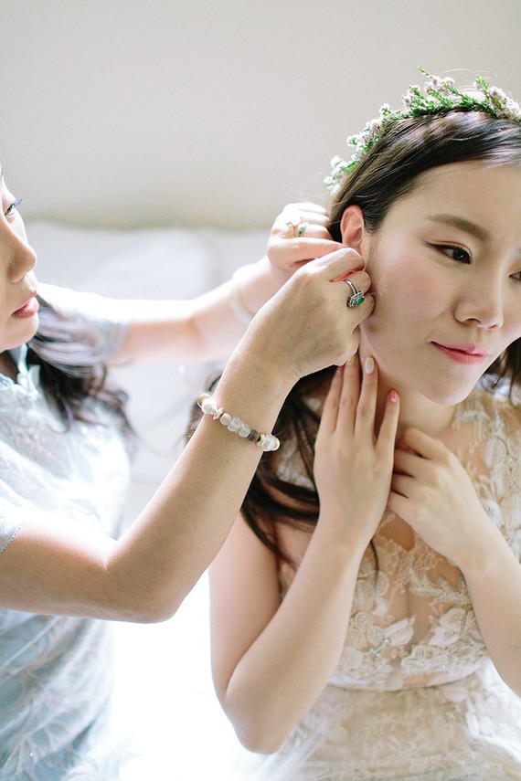 romantic fall wintery wedding in Washington state