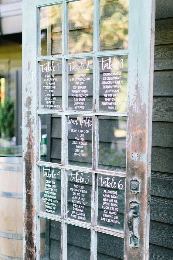 romantic fall wintery wedding in Washington state