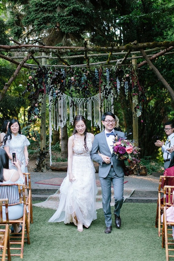 romantic fall wintery wedding in Washington state