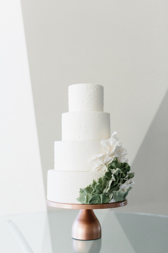 minimal succulent inspired wedding cake