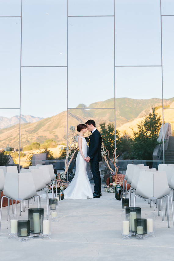 minimal museum wedding ideas