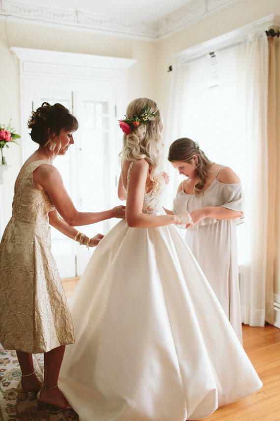 California meets Colorado modern boho wedding in Denver