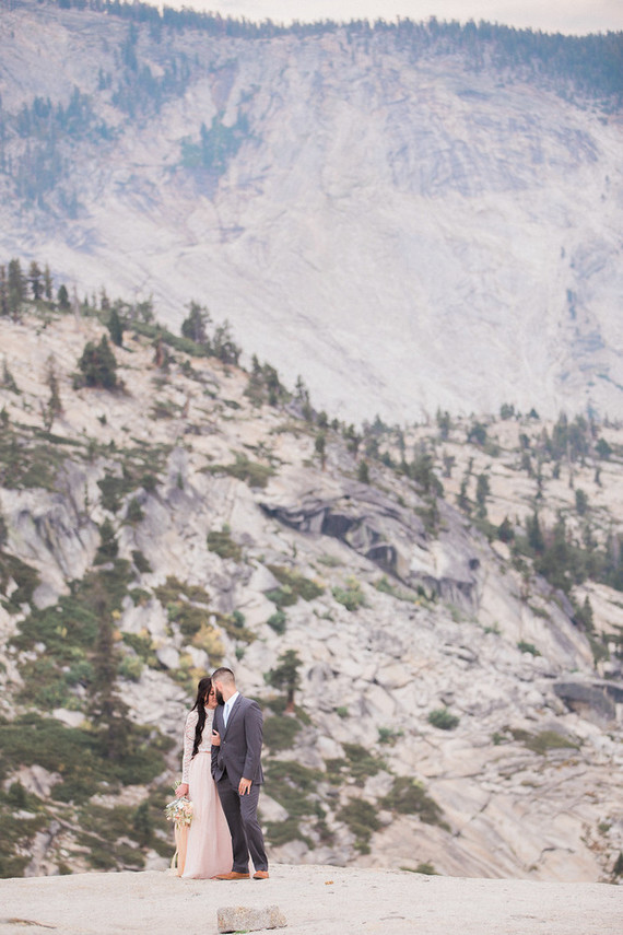 Blush Yosemite vow renewal