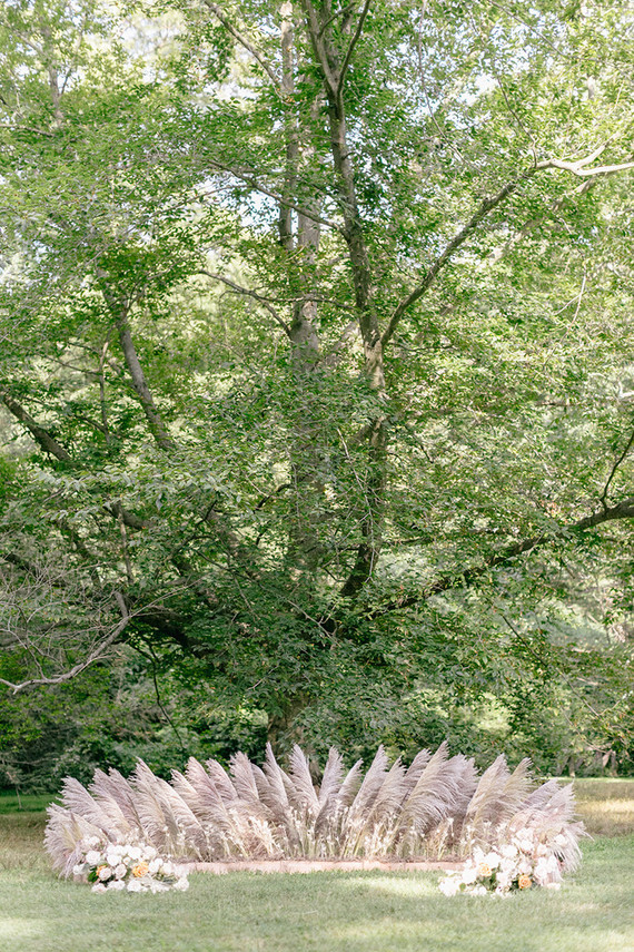 pampas grass ceremony decor