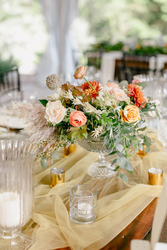 elegant pastel fall wedding at Tyler Arboretum in Philadelphia