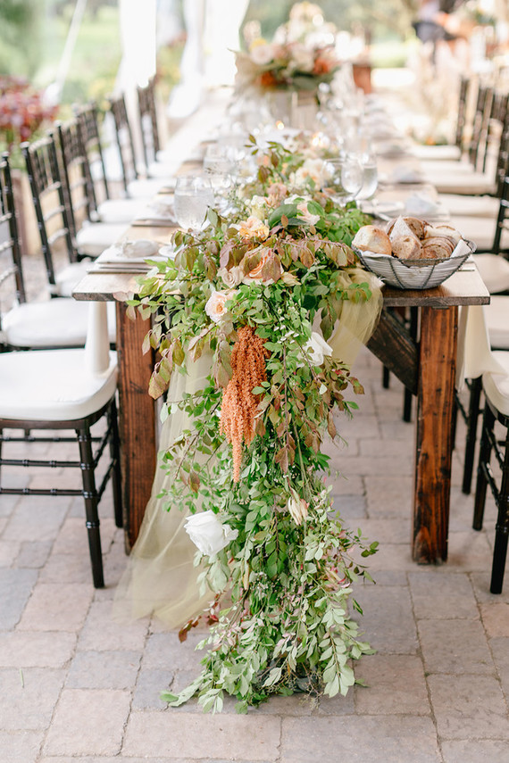 lush fall table garland Inspiration