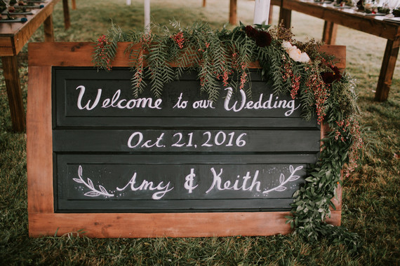 Moody fall barn wedding in Maine Inspiration