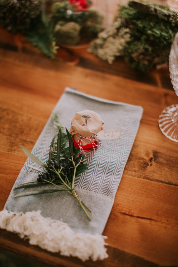 Moody fall barn wedding in Maine