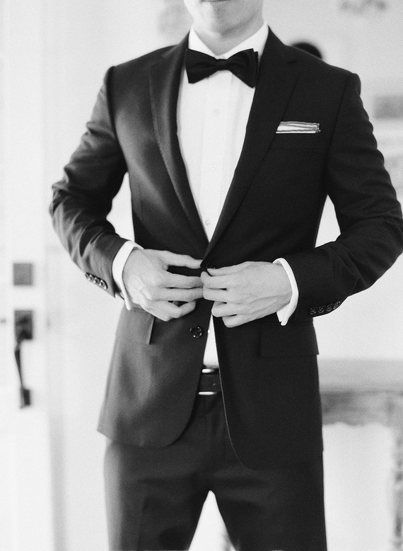 Vintage botanical wedding at Puakea Ranch in Hawaii