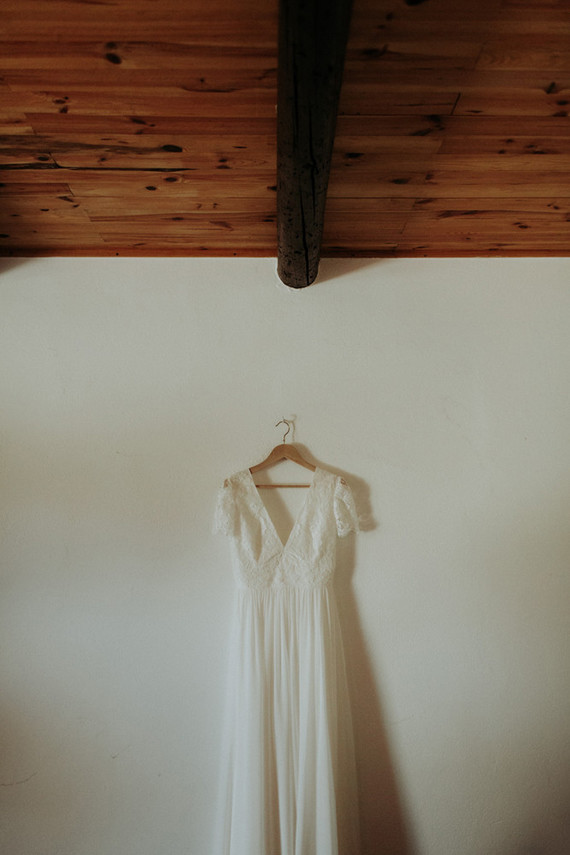 Authenic festive farm wedding in Provence