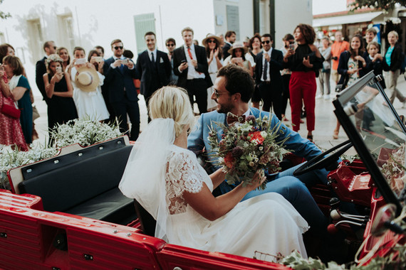 Authenic festive farm wedding in Saintes-Maries-de-la-Mer, Provence