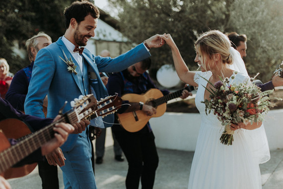 Authenic festive farm wedding in Saintes-Maries-de-la-Mer, Provence
