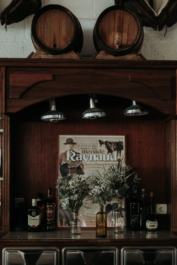 Authenic festive farm wedding in Saintes-Maries-de-la-Mer, Provence