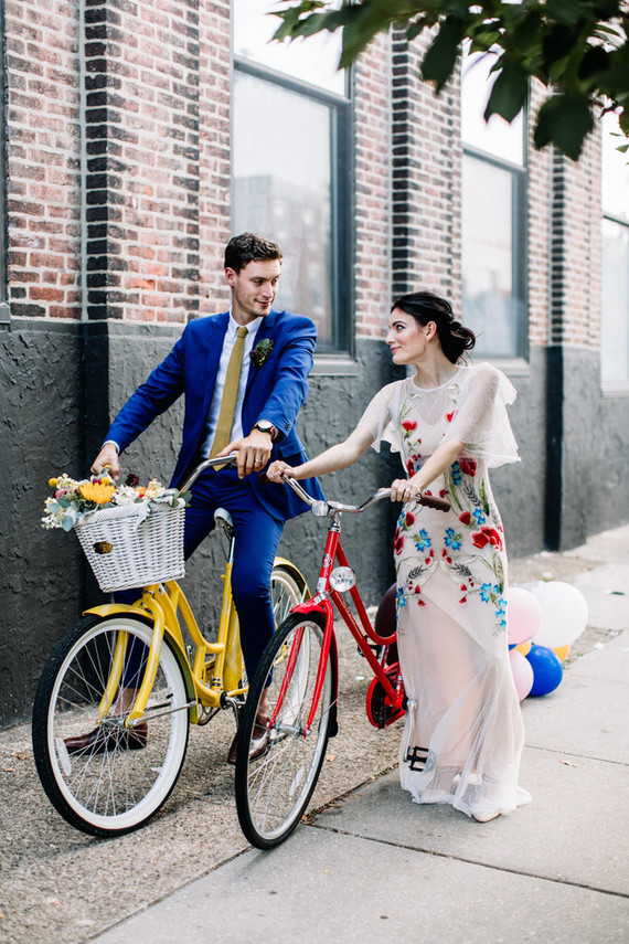 Bright whimsical engagement photos in Philadelphia