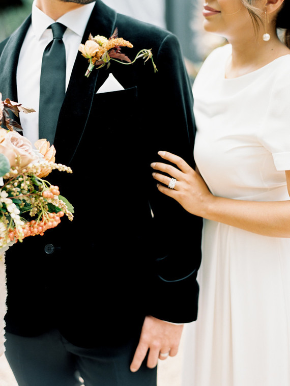 Elegant modern fall wedding ideas at The Forge in Dallas