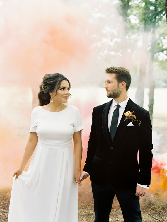 Elegant modern fall wedding ideas at The Forge in Dallas