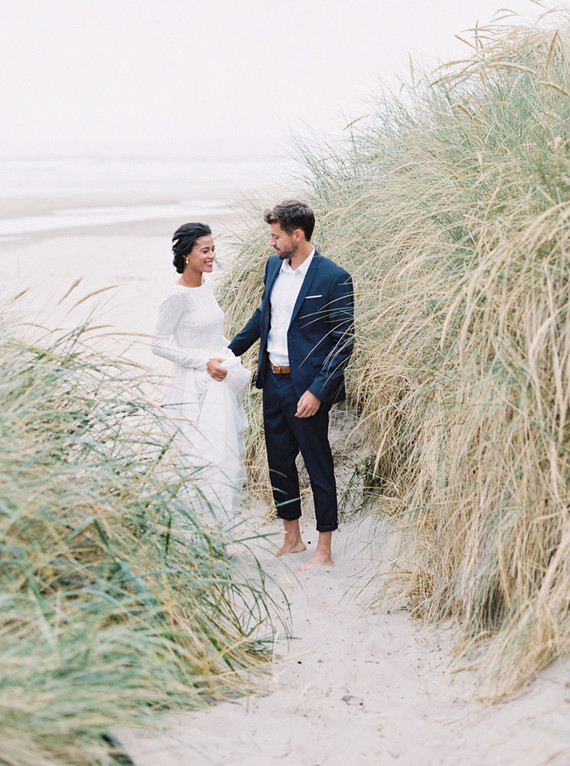 pastel seaside wedding inspiration on the Oregon Coast