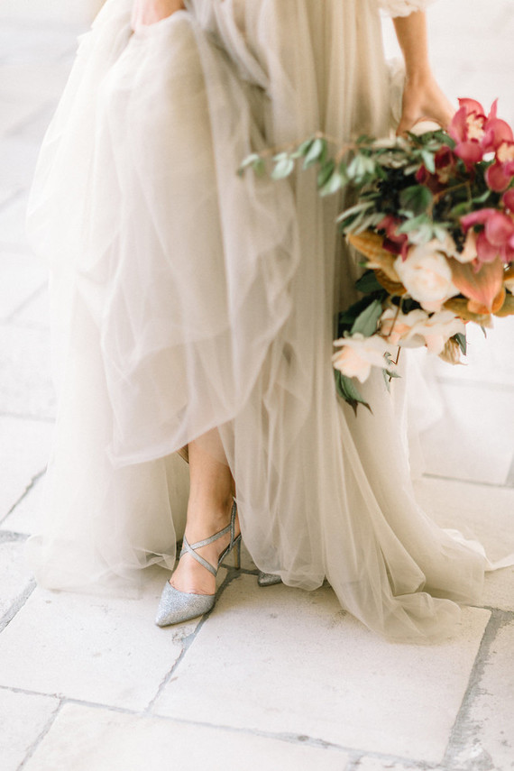 Autumn castle wedding in Poland on 100 Layer Cake Inspiration