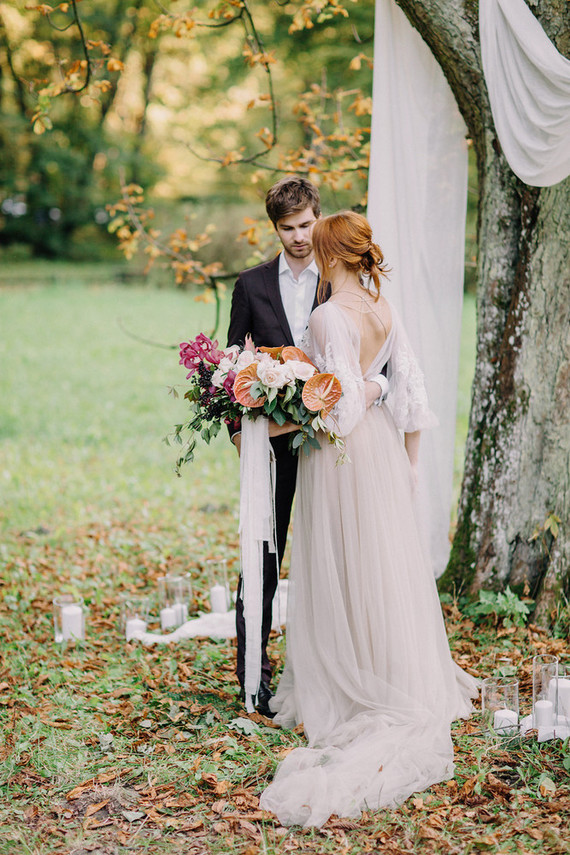 Autumn castle wedding in Poland on 100 Layer Cake Inspiration