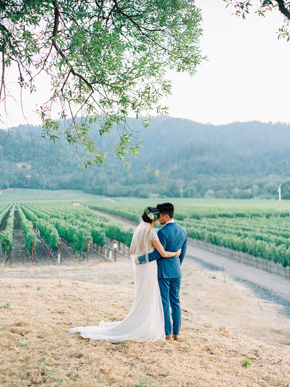 Romantic DIY Napa Valley wedding at Brix Restaurant Inspiration