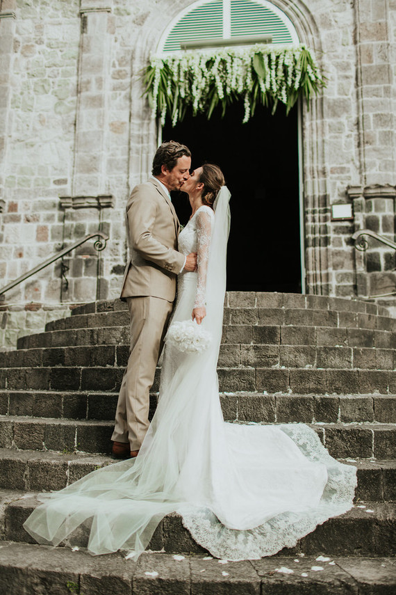 St Barth's destination wedding at Eden Rock