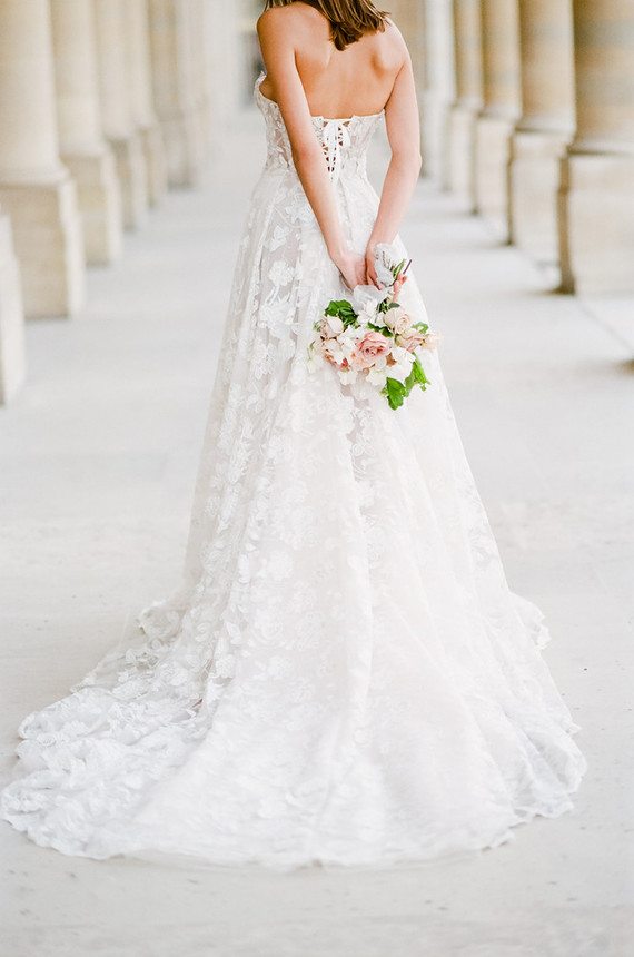 Guide to getting married in Paris on 100 Layer Cake Inspiration