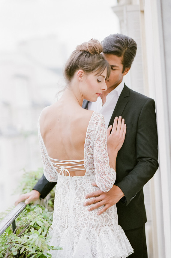 Guide to getting married in Paris on 100 Layer Cake Inspiration