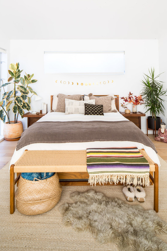 Cozy master bedroom for fall with Coyuchi on 100 Layer Cake