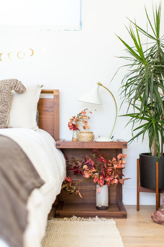 Cozy master bedroom for fall with Coyuchi on 100 Layer Cake