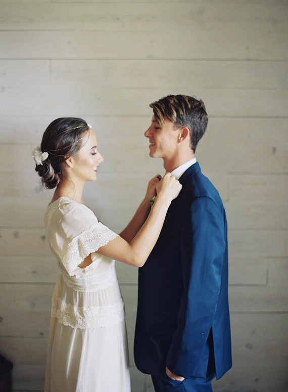 Coastal fall wedding ideas at the Steeple House in Maui