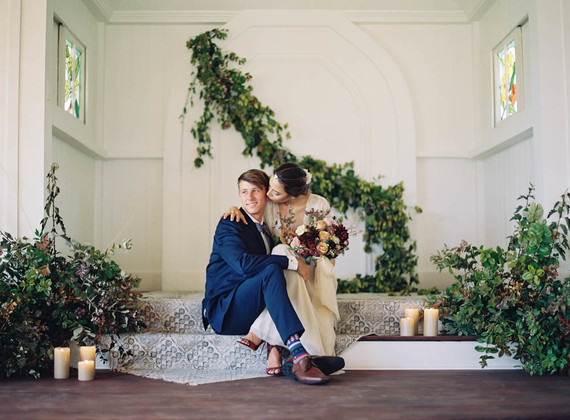 Coastal fall wedding ideas at the Steeple House in Maui