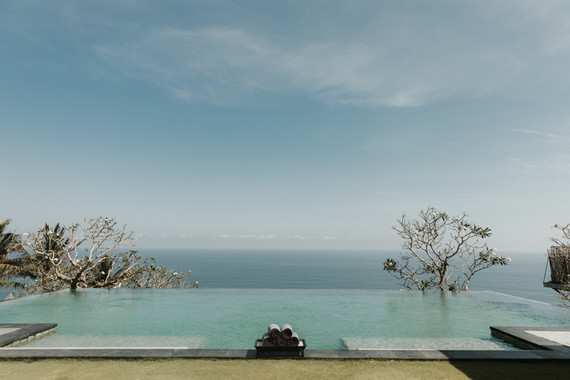 Classic modern Bali wedding at Khayangan Estate